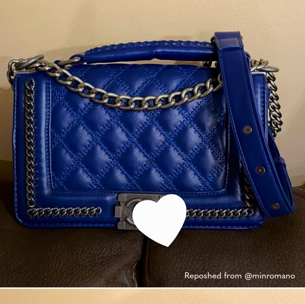 Fashion blue calfskin quilted medium flap bag